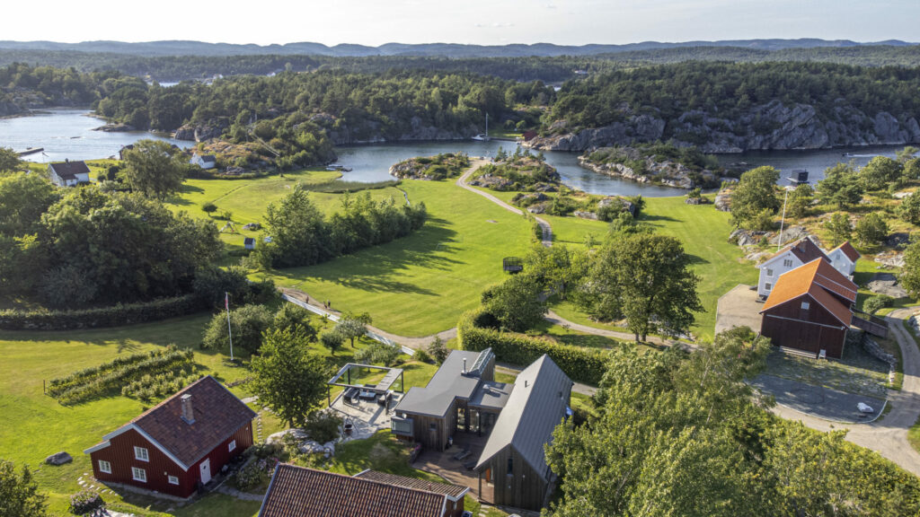 Tronderøya, Southern Norway . 